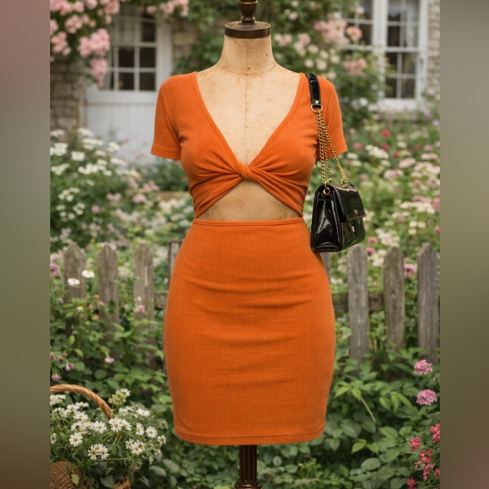 MISSGUIDED Orange Cutout Mini Dress - Picture 1 of 5